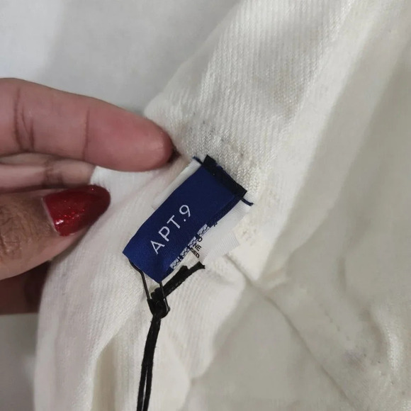 Apt 9 Cream Gold Infinity Loop Scarf Raw Hem NEW - Picture 4 of 8